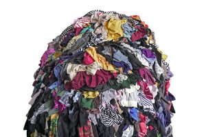 How to Safely Dispose of Oily Industrial Rags - hissenrags